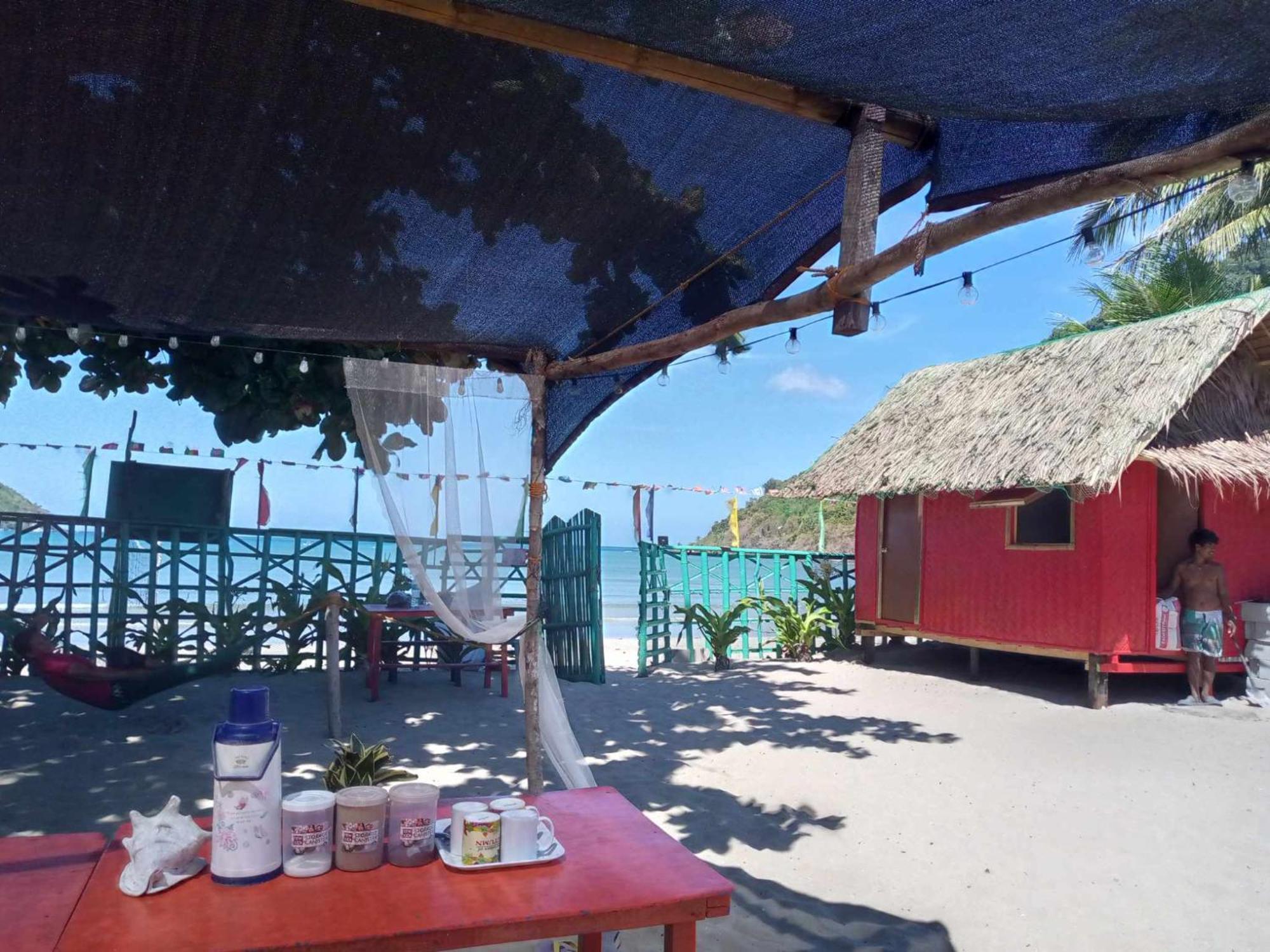 Hotel Shalom Camp El Nido Exteriér fotografie