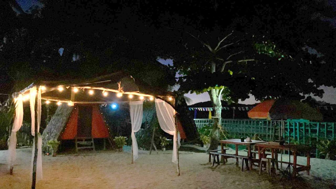 Hotel Shalom Camp El Nido Exteriér fotografie