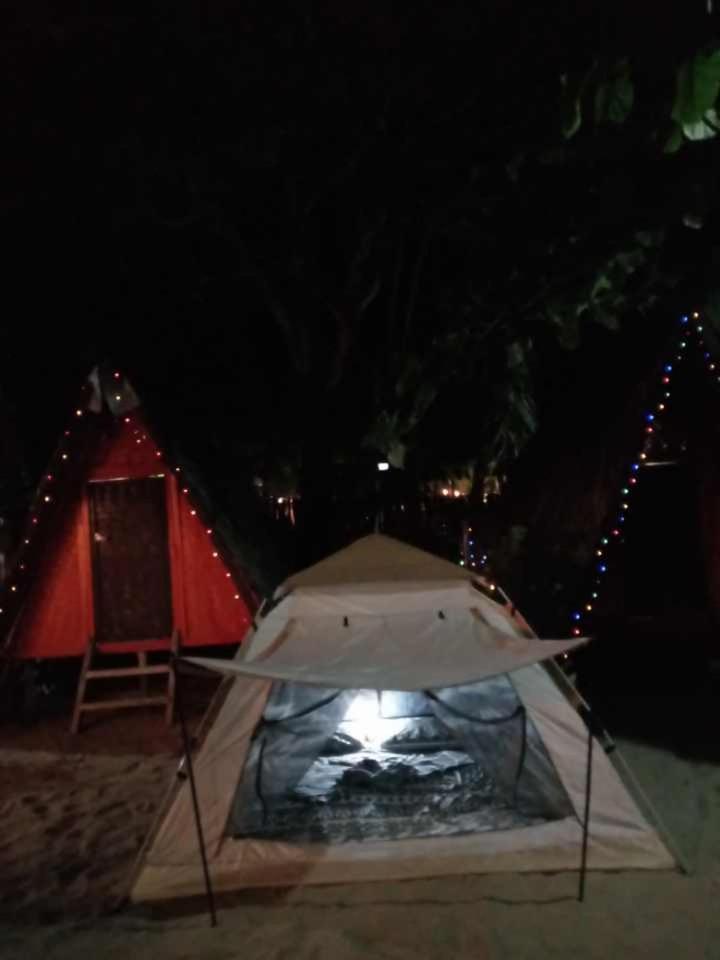 Hotel Shalom Camp El Nido Exteriér fotografie